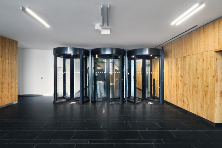 Tourlock SPEDOS pro Luxembourg Plaza