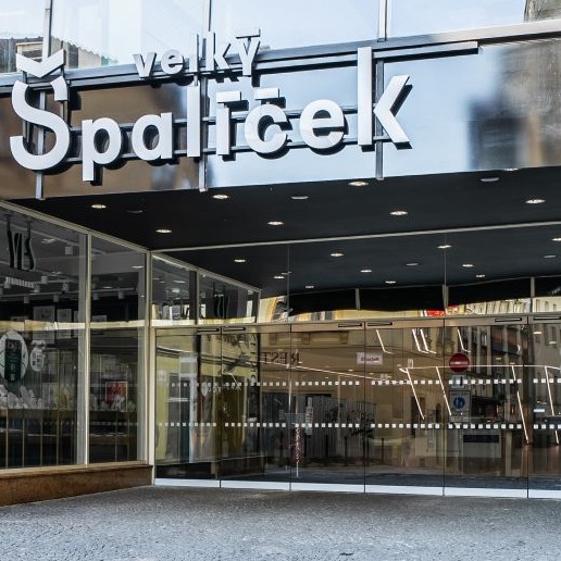 Reference firmy SPEDOS - OC Velký Špalíček OC Velký Špalíček vstup