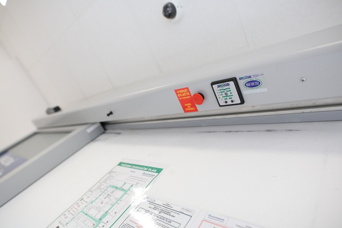 SPEDOS automatické dveře - digitální programový přepínač