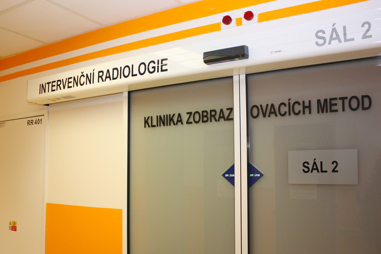 Fakultní nemocnice Plzeň - Automatické dveře SPEDOS